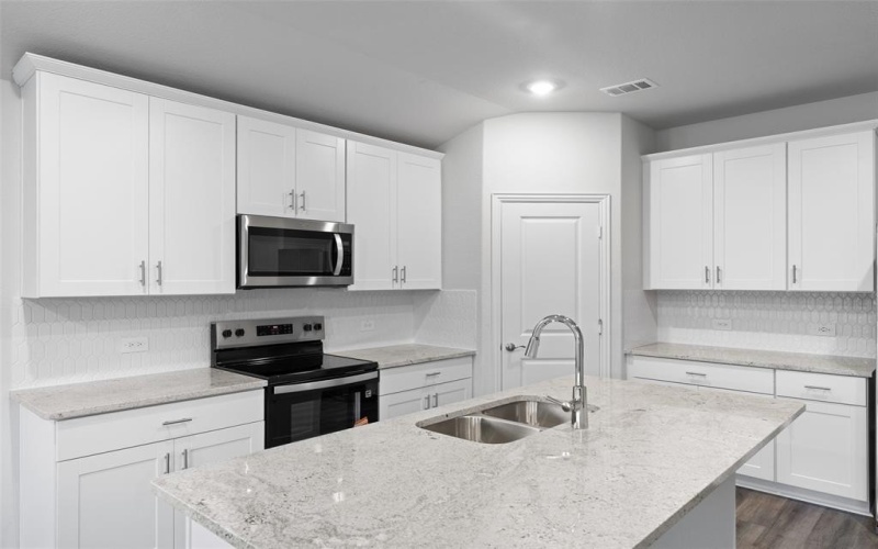 265 Sugarlands Drive, Greenville, TX 75402, 4 Habitaciones Habitaciones , ,3 BañosBaños,Residential,En Venta,265 Sugarlands Drive,20989863