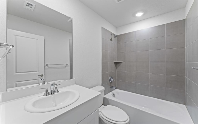 265 Sugarlands Drive, Greenville, TX 75402, 4 Habitaciones Habitaciones , ,3 BañosBaños,Residential,En Venta,265 Sugarlands Drive,20989863