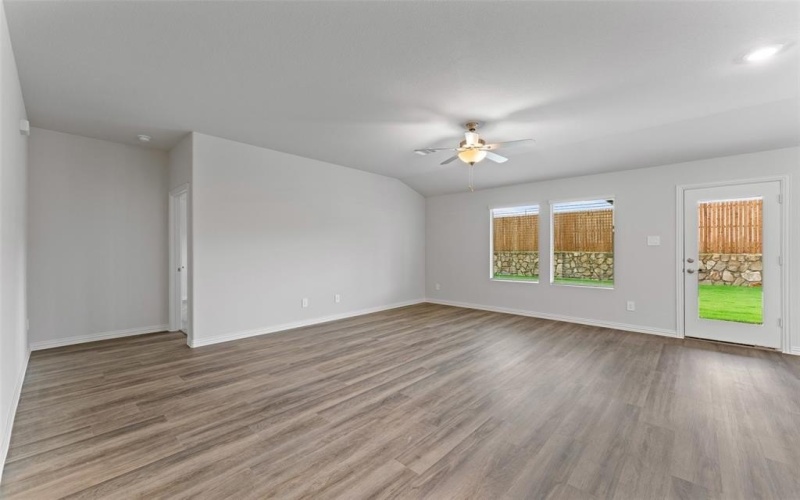 265 Sugarlands Drive, Greenville, TX 75402, 4 Habitaciones Habitaciones , ,3 BañosBaños,Residential,En Venta,265 Sugarlands Drive,20989863