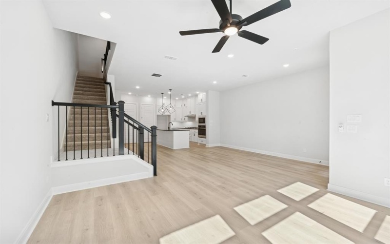 4839 Fuller Court #704, Irving, TX 75038, 3 Habitaciones Habitaciones , ,2 BañosBaños,Residential,En Venta,4839 Fuller Court,0,20989874