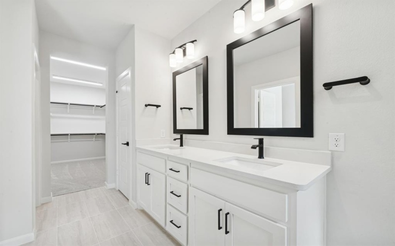 4839 Fuller Court #704, Irving, TX 75038, 3 Habitaciones Habitaciones , ,2 BañosBaños,Residential,En Venta,4839 Fuller Court,0,20989874