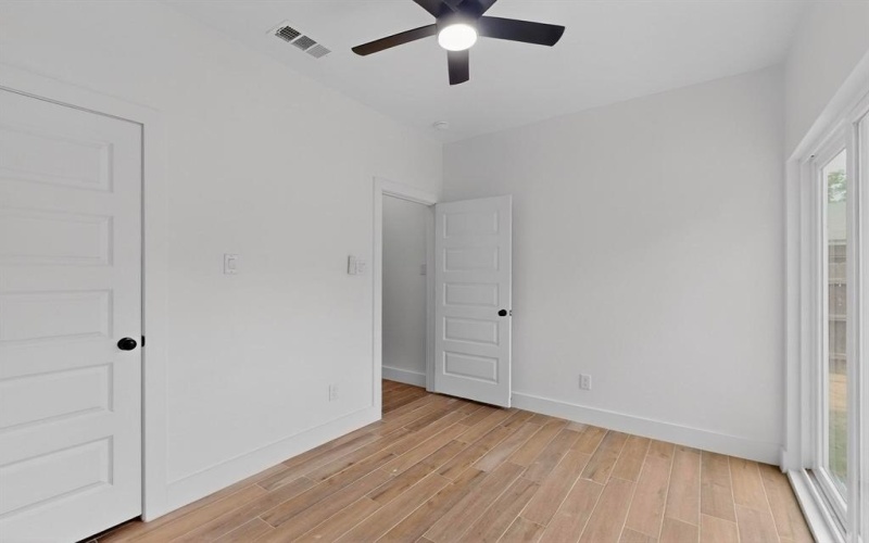 218 S Locust Street, Sulphur Springs, TX 75482, 2 Bedrooms Bedrooms, ,2 BathroomsBathrooms,Residential,For Sale,218 S Locust Street,20989888