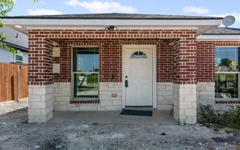 104 S Wall Street, Itasca, TX 76055, 3 Habitaciones Habitaciones , ,2 BañosBaños,Residential,En Venta,104 S Wall Street,20989898