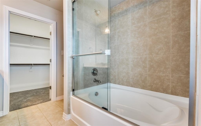 272 Irick Court, Aubrey, TX 76227, 3 Bedrooms Bedrooms, ,2 BathroomsBathrooms,Residential,For Sale,272 Irick Court,20989911