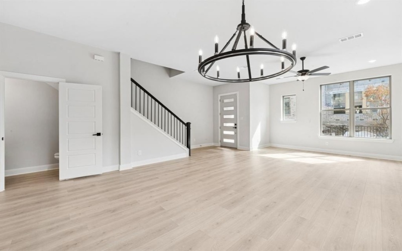 4839 Fuller Court #705, Irving, TX 75038, 3 Habitaciones Habitaciones , ,2 BañosBaños,Residential,En Venta,4839 Fuller Court,0,20989913