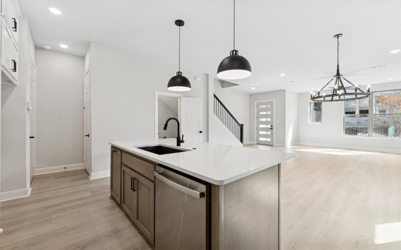 4839 Fuller Court #705, Irving, TX 75038, 3 Habitaciones Habitaciones , ,2 BañosBaños,Residential,En Venta,4839 Fuller Court,0,20989913