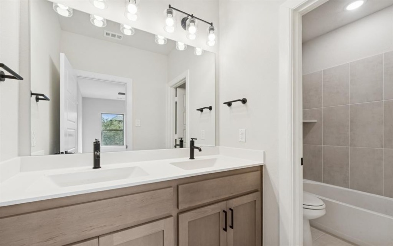 4839 Fuller Court #705, Irving, TX 75038, 3 Habitaciones Habitaciones , ,2 BañosBaños,Residential,En Venta,4839 Fuller Court,0,20989913