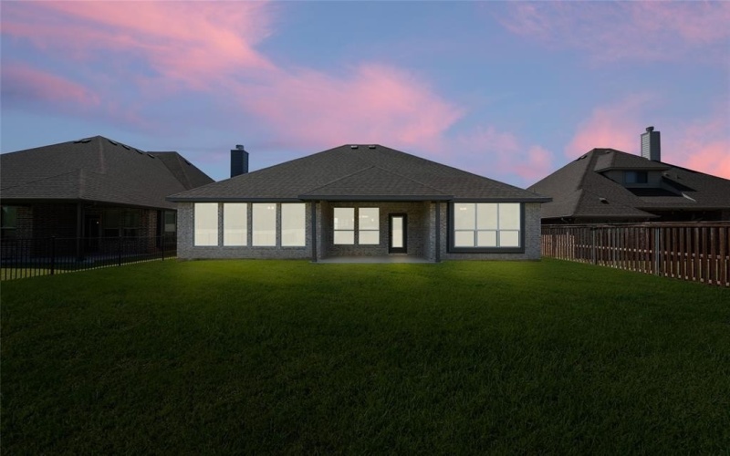 345 Paddle Boat Drive, Granbury, TX 76049, 3 Bedrooms Bedrooms, ,2 BathroomsBathrooms,Residential,For Sale,345 Paddle Boat Drive,0,20989925