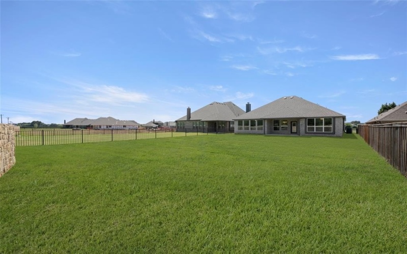 345 Paddle Boat Drive, Granbury, TX 76049, 3 Bedrooms Bedrooms, ,2 BathroomsBathrooms,Residential,For Sale,345 Paddle Boat Drive,0,20989925