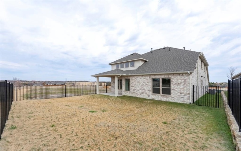 209 Evenstar Lane, Rockwall, TX 75087, 5 Bedrooms Bedrooms, ,5 BathroomsBathrooms,Residential,For Sale,209 Evenstar Lane,0,20989947