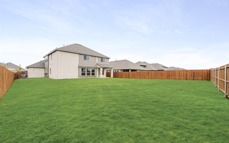 137 Claywood Drive, Glenn Heights, TX 75154, 5 Bedrooms Bedrooms, ,3 BathroomsBathrooms,Residential,For Sale,137 Claywood Drive,0,20989984