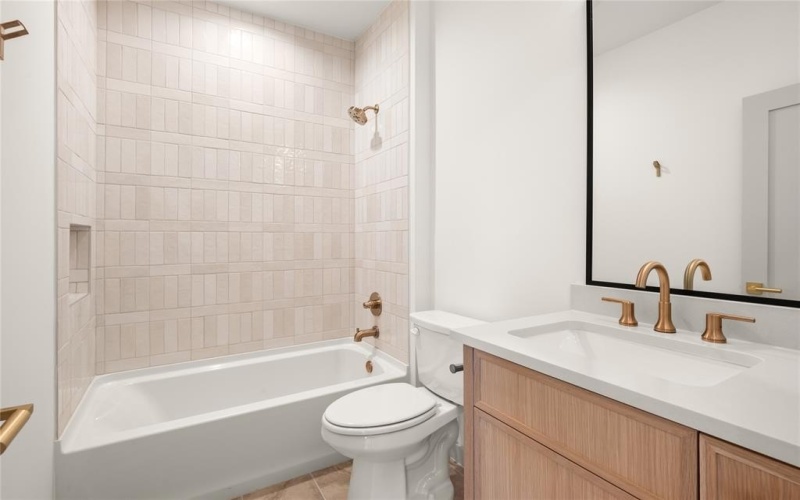3947 Beechwood Lane, Dallas, TX 75220, 5 Habitaciones Habitaciones , ,5 BañosBaños,Residential,En Venta,3947 Beechwood Lane,20990065