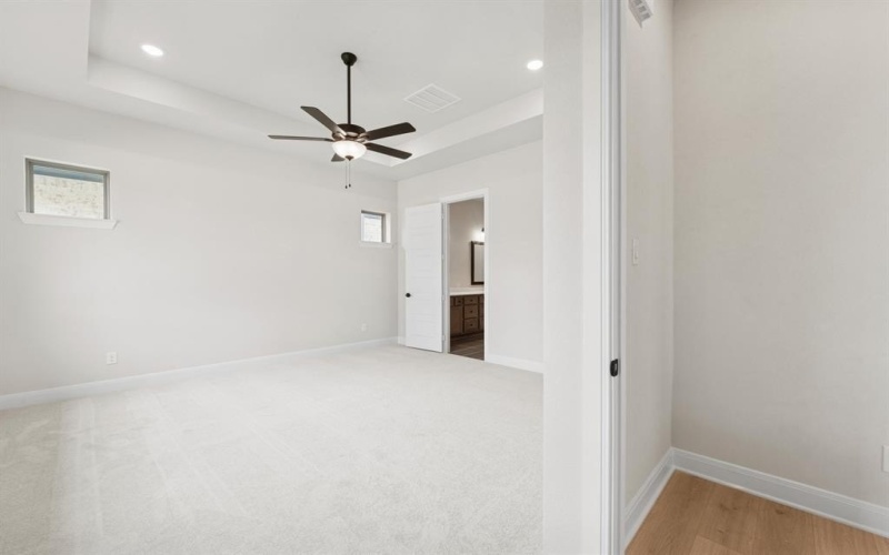 600 Long Trail, Mansfield, TX 76063, 3 Bedrooms Bedrooms, ,2 BathroomsBathrooms,Residential,For Sale,600 Long Trail,0,20990077
