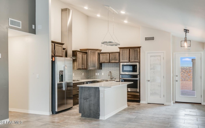 15205 Ambition Avenue, El Paso, TX 79938, 3 Bedrooms Bedrooms, ,2 BathroomsBathrooms,Residential,For Sale,15205 Ambition Avenue,895026