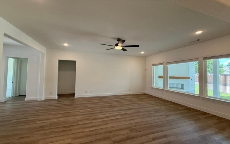 321 Magnolia Lane, Westworth Village, TX 76114, 4 Habitaciones Habitaciones , ,3 BañosBaños,Residential,En Venta,321 Magnolia Lane,20990144