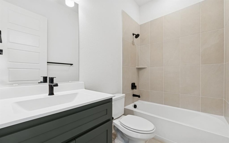 607 Long Trail, Mansfield, TX 76063, 4 Habitaciones Habitaciones , ,3 BañosBaños,Residential,En Venta,607 Long Trail,0,20990154