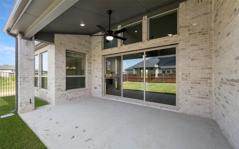 2100 Pelican Drive, Mansfield, TX 76063, 5 Bedrooms Bedrooms, ,5 BathroomsBathrooms,Residential,For Sale,2100 Pelican Drive,0,20990217