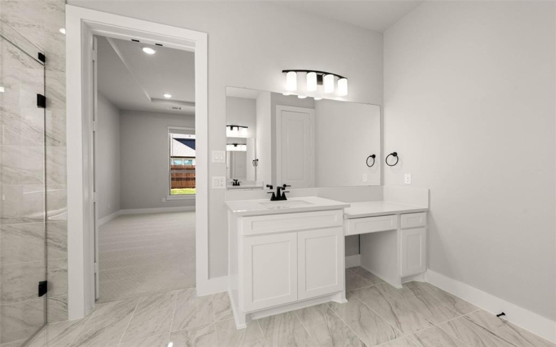 2100 Pelican Drive, Mansfield, TX 76063, 5 Bedrooms Bedrooms, ,5 BathroomsBathrooms,Residential,For Sale,2100 Pelican Drive,0,20990217