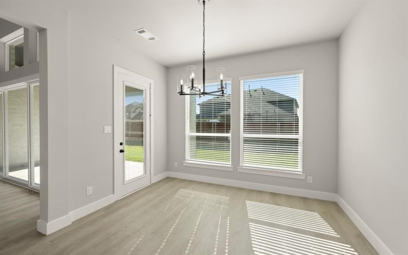 2210 Pelican, Mansfield, TX 76063, 6 Bedrooms Bedrooms, ,5 BathroomsBathrooms,Residential,For Sale,2210 Pelican,0,20990354