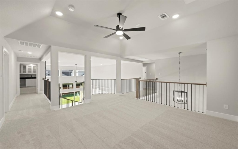 2210 Pelican, Mansfield, TX 76063, 6 Bedrooms Bedrooms, ,5 BathroomsBathrooms,Residential,For Sale,2210 Pelican,0,20990354