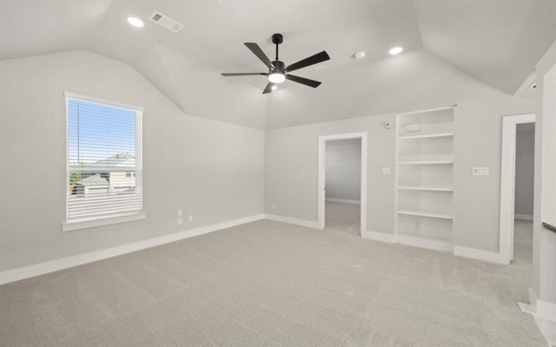 2210 Pelican, Mansfield, TX 76063, 6 Bedrooms Bedrooms, ,5 BathroomsBathrooms,Residential,For Sale,2210 Pelican,0,20990354
