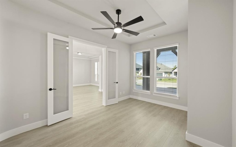 2210 Pelican, Mansfield, TX 76063, 6 Bedrooms Bedrooms, ,5 BathroomsBathrooms,Residential,For Sale,2210 Pelican,0,20990354