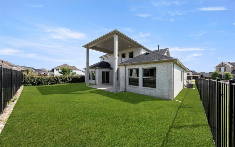 1902 Pebble Lane, Rockwall, TX 75087, 5 Bedrooms Bedrooms, ,5 BathroomsBathrooms,Residential,For Sale,1902 Pebble Lane,20990399
