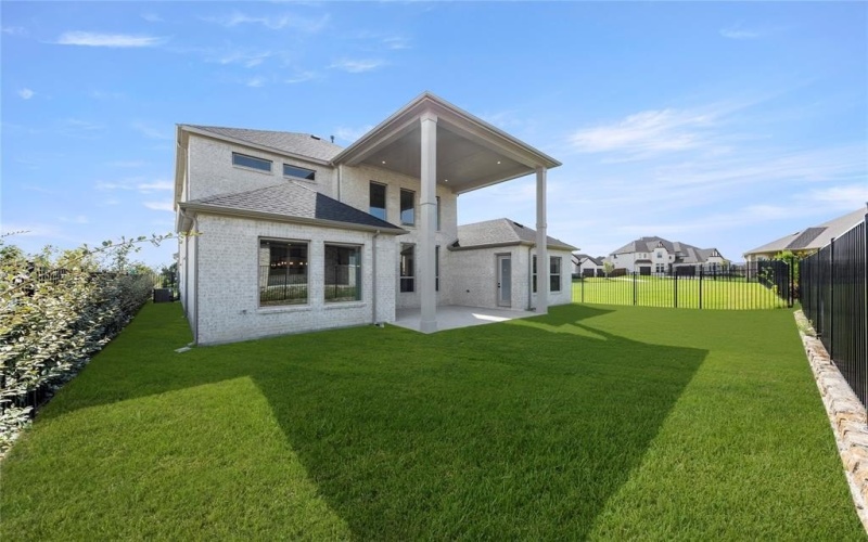 1902 Pebble Lane, Rockwall, TX 75087, 5 Bedrooms Bedrooms, ,5 BathroomsBathrooms,Residential,For Sale,1902 Pebble Lane,20990399