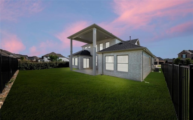 1902 Pebble Lane, Rockwall, TX 75087, 5 Bedrooms Bedrooms, ,5 BathroomsBathrooms,Residential,For Sale,1902 Pebble Lane,20990399