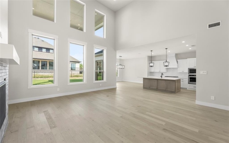 1902 Pebble Lane, Rockwall, TX 75087, 5 Bedrooms Bedrooms, ,5 BathroomsBathrooms,Residential,For Sale,1902 Pebble Lane,20990399