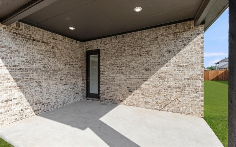 1831 Gem Drive, Rockwall, TX 75087, 4 Bedrooms Bedrooms, ,3 BathroomsBathrooms,Residential,For Sale,1831 Gem Drive,20990427