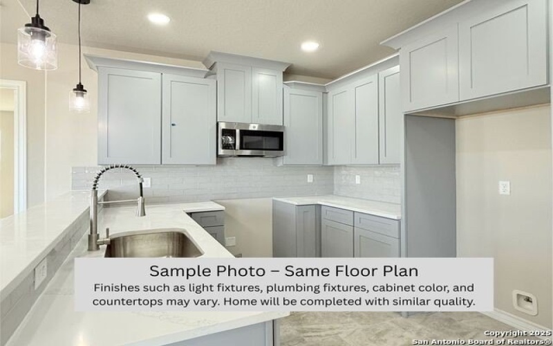 2412 Ceralvo St, San Antonio, TX 78237, 3 Habitaciones Habitaciones , ,2 BañosBaños,Residential,En Venta,2412 Ceralvo St,1881262