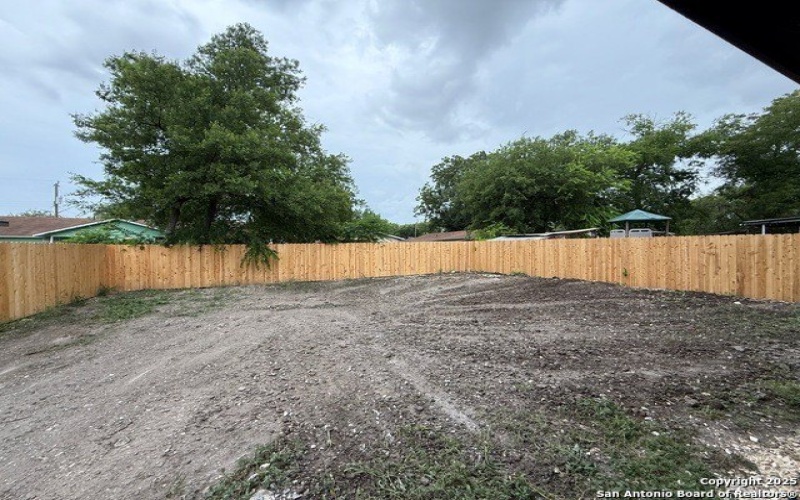 2412 Ceralvo St, San Antonio, TX 78237, 3 Habitaciones Habitaciones , ,2 BañosBaños,Residential,En Venta,2412 Ceralvo St,1881262