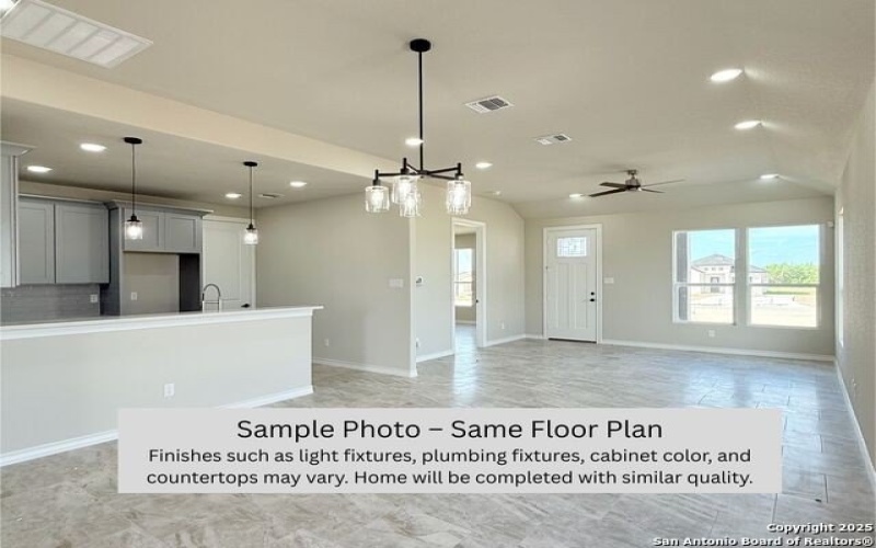 2412 Ceralvo St, San Antonio, TX 78237, 3 Habitaciones Habitaciones , ,2 BañosBaños,Residential,En Venta,2412 Ceralvo St,1881262