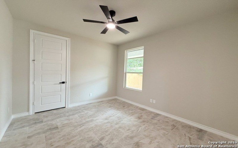 419 N San Ignacio Ave, San Antonio, TX 78228, 4 Habitaciones Habitaciones , ,3 BañosBaños,Residential,En Venta,419 N San Ignacio Ave,0,1881275