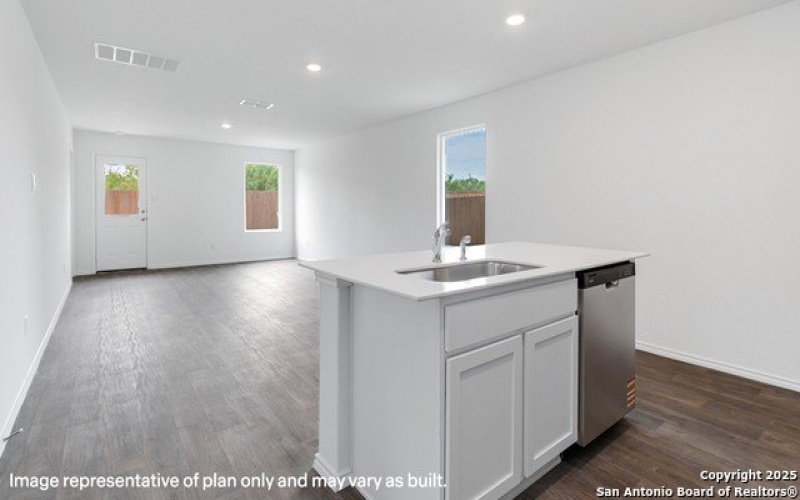 23129 Double Bogey, San Antonio, TX 78261, 3 Bedrooms Bedrooms, ,2 BathroomsBathrooms,Residential,For Sale,23129 Double Bogey,1881312