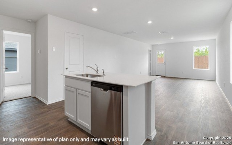 23129 Double Bogey, San Antonio, TX 78261, 3 Bedrooms Bedrooms, ,2 BathroomsBathrooms,Residential,For Sale,23129 Double Bogey,1881312