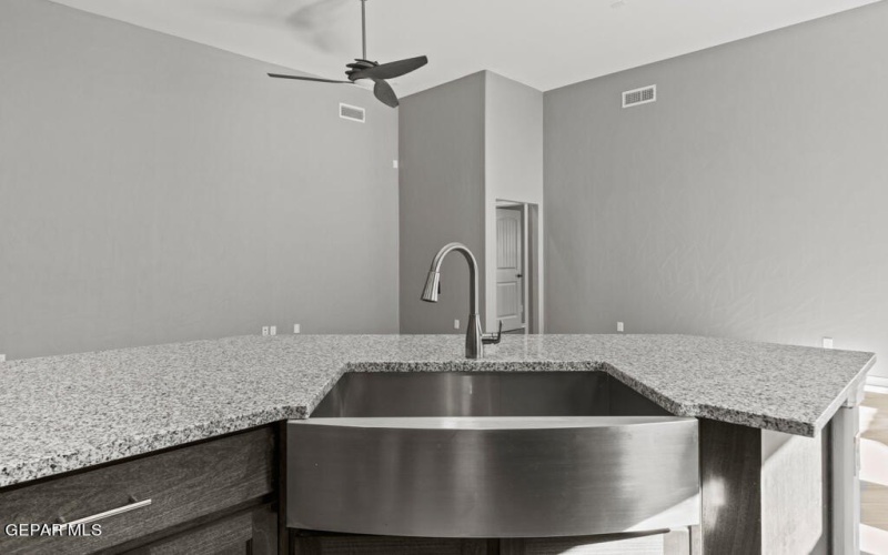 15024 Composition Avenue, El Paso, TX 79938, 4 Bedrooms Bedrooms, ,2 BathroomsBathrooms,Residential,For Sale,15024 Composition Avenue,895039