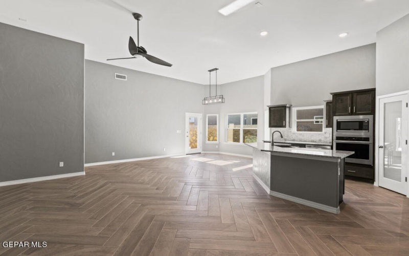 15024 Composition Avenue, El Paso, TX 79938, 4 Bedrooms Bedrooms, ,2 BathroomsBathrooms,Residential,For Sale,15024 Composition Avenue,895039