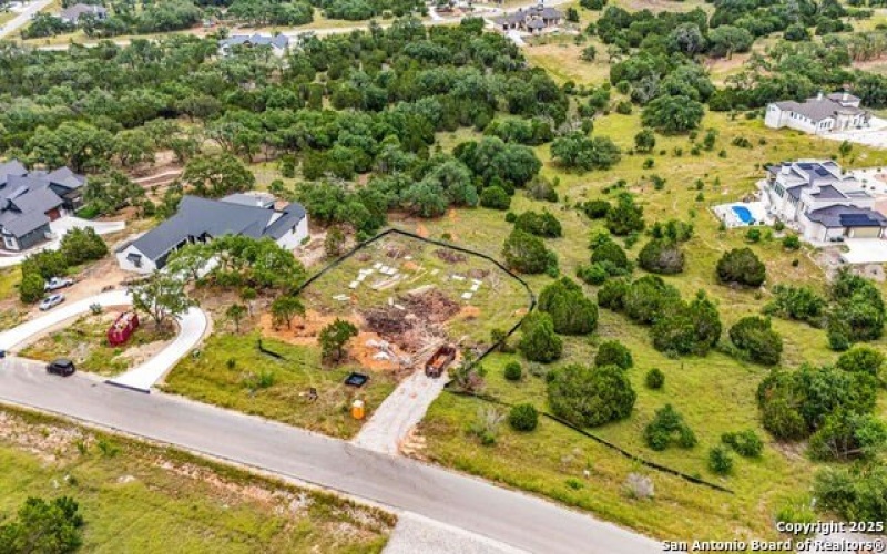 375 Iron Hill, New Braunfels, TX 78132, 4 Bedrooms Bedrooms, ,3 BathroomsBathrooms,Residential,For Sale,375 Iron Hill,1881320