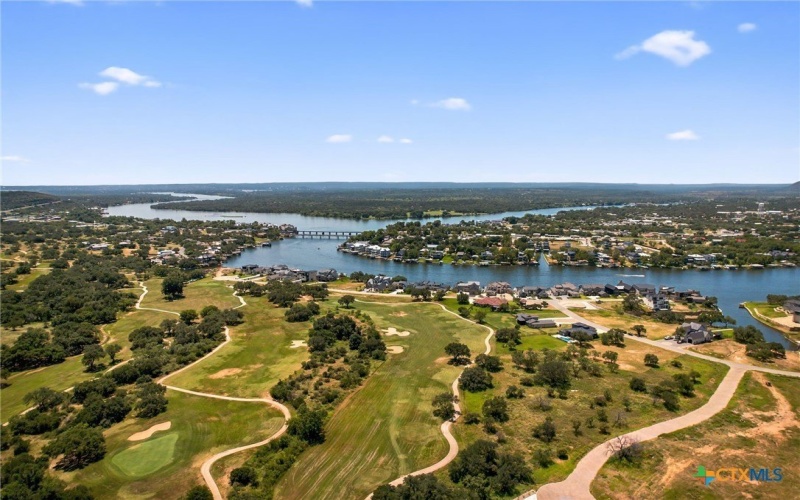 103 Still Meadow Drive, Kingsland, TX 78639, 4 Habitaciones Habitaciones , ,3 BañosBaños,Residential,En Venta,103 Still Meadow Drive,0,585613