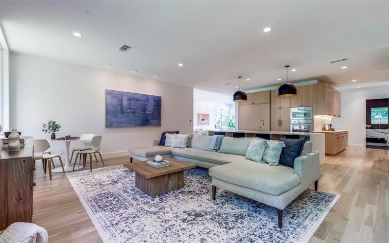 4025 Hockaday Drive, Dallas, TX 75229, 5 Bedrooms Bedrooms, ,6 BathroomsBathrooms,Residential,For Sale,4025 Hockaday Drive,20978777