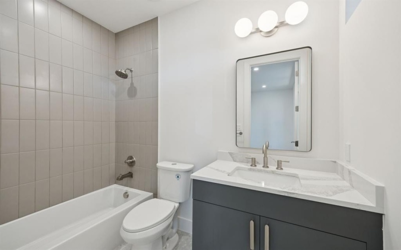 2029 Summit Avenue, Dallas, TX 75206, 3 Bedrooms Bedrooms, ,5 BathroomsBathrooms,Residential,For Sale,2029 Summit Avenue,20979948