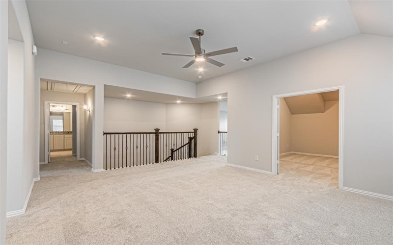 14429 McClint Street, Pilot Point, TX 75009, 5 Bedrooms Bedrooms, ,5 BathroomsBathrooms,Residential,For Sale,14429 McClint Street,20985135