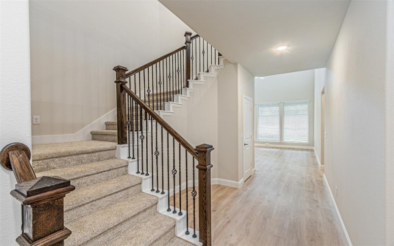 14429 McClint Street, Pilot Point, TX 75009, 5 Bedrooms Bedrooms, ,5 BathroomsBathrooms,Residential,For Sale,14429 McClint Street,20985135