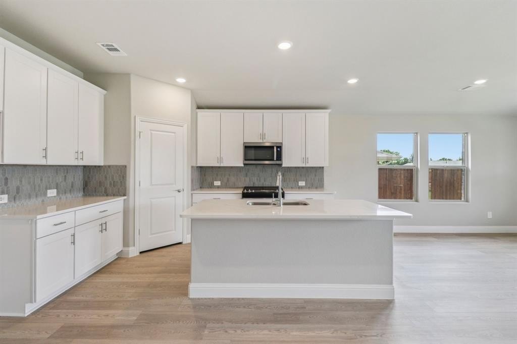 463 Yellowstar Lane, Lavon, TX 75166, 4 Bedrooms Bedrooms, ,3 BathroomsBathrooms,Residential,For Sale,463 Yellowstar Lane,20985338