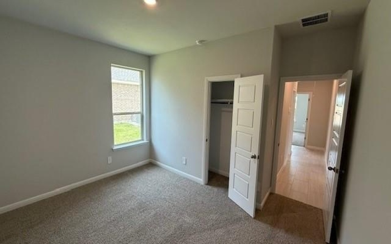 1924 PREAKNESS Drive, Granbury, TX 76049, 4 Habitaciones Habitaciones , ,2 BañosBaños,Residential,En Venta,1924 PREAKNESS Drive,20986769