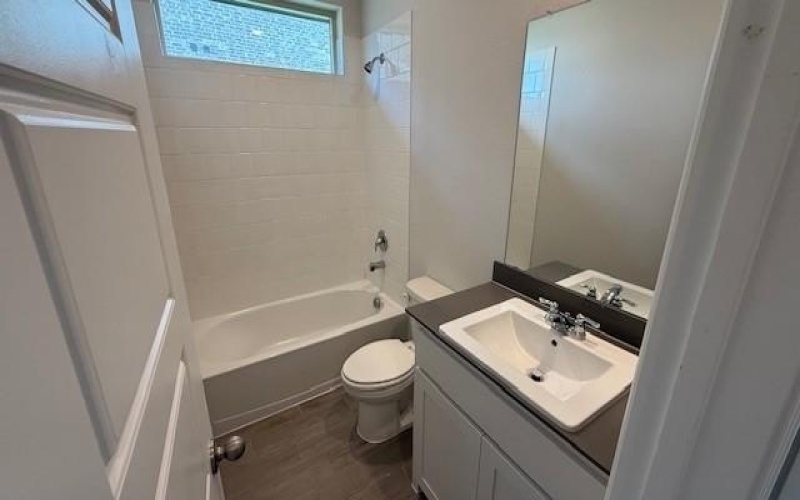 1948 PREAKNESS Drive, Granbury, TX 76049, 4 Habitaciones Habitaciones , ,2 BañosBaños,Residential,En Venta,1948 PREAKNESS Drive,20986805