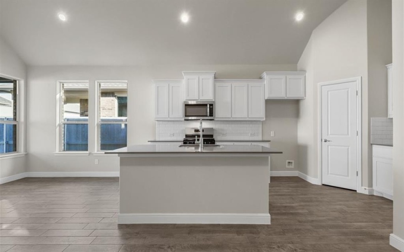 1729 SOLSTICE Lane, Northlake, TX 76247, 4 Habitaciones Habitaciones , ,2 BañosBaños,Residential,En Venta,1729 SOLSTICE Lane,20986855
