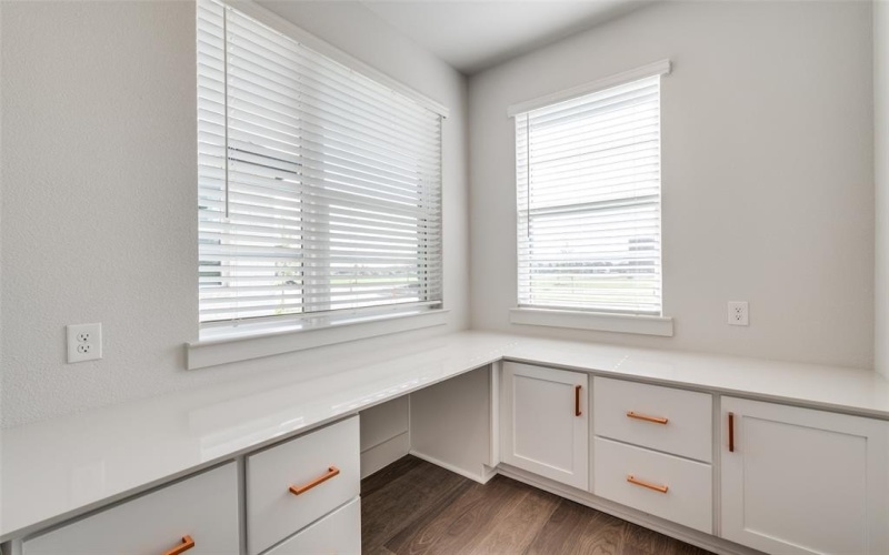 4553 Lamplights Drive, Prosper, TX 75078, 3 Bedrooms Bedrooms, ,2 BathroomsBathrooms,Residential,For Sale,4553 Lamplights Drive,20987303